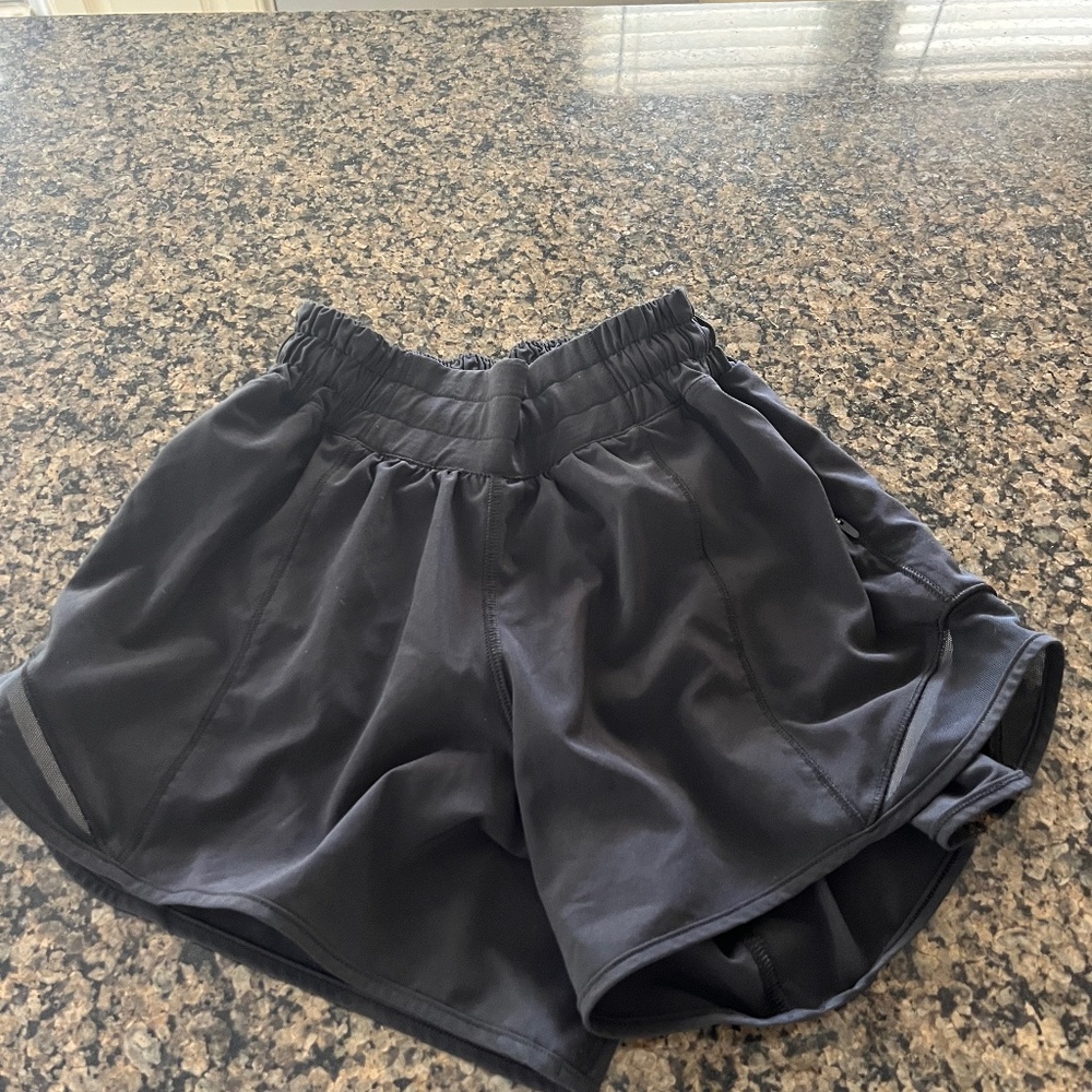 Lululemon Hotty Hot shorts